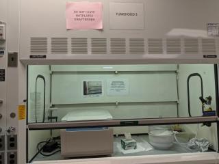 image of fumehood 2